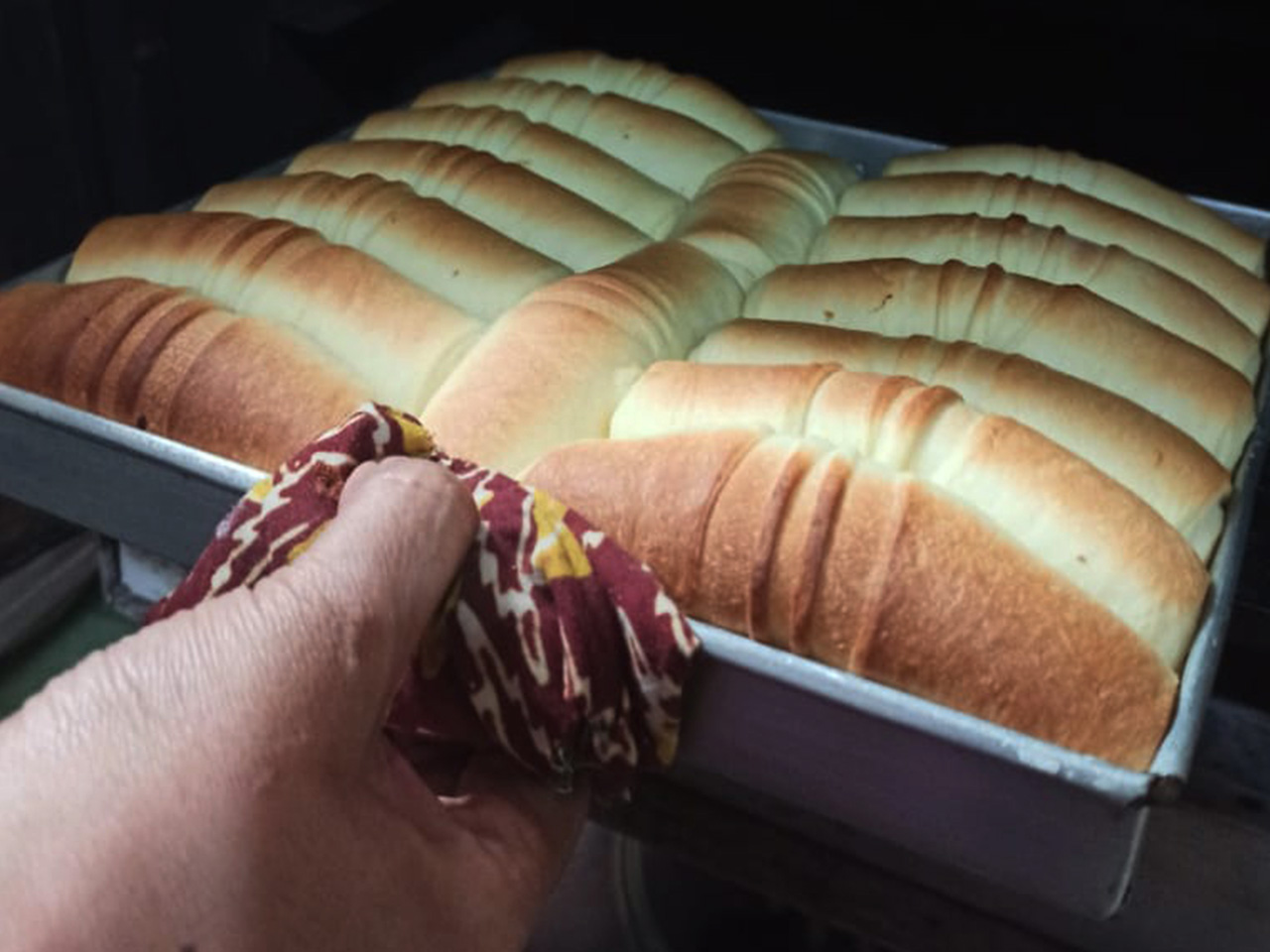 Roti Khas Banda Neira