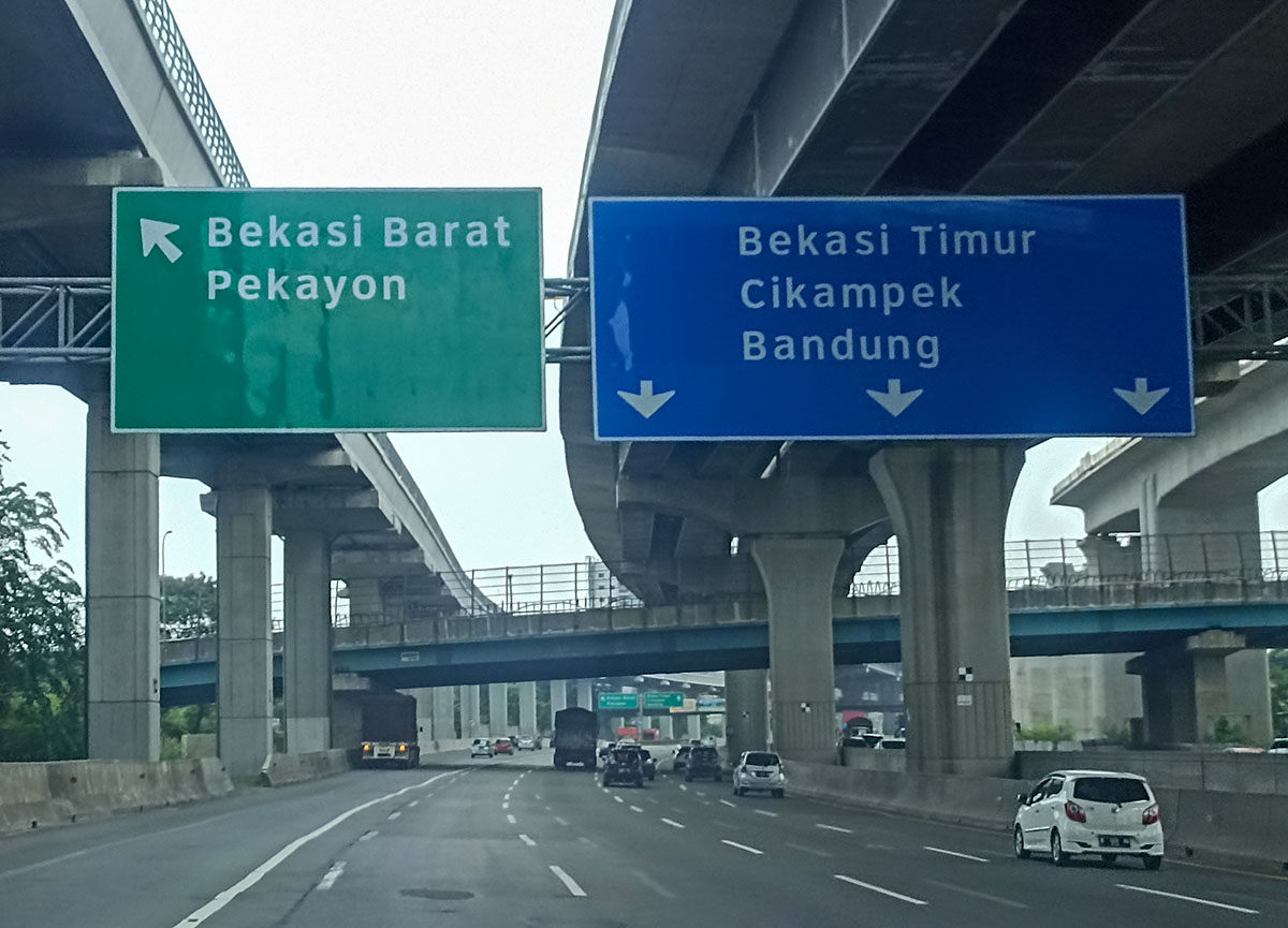 11Dari Bekasi ke Banda